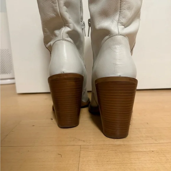L'INTERVALLE White Heeled Western Boots - Picture 4 of 4